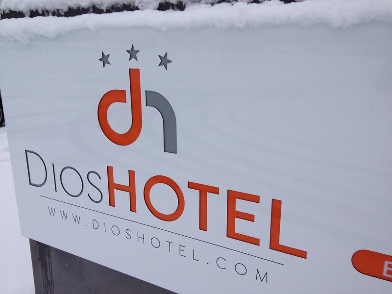 Dios Hotel Bruguieres Exterior photo
